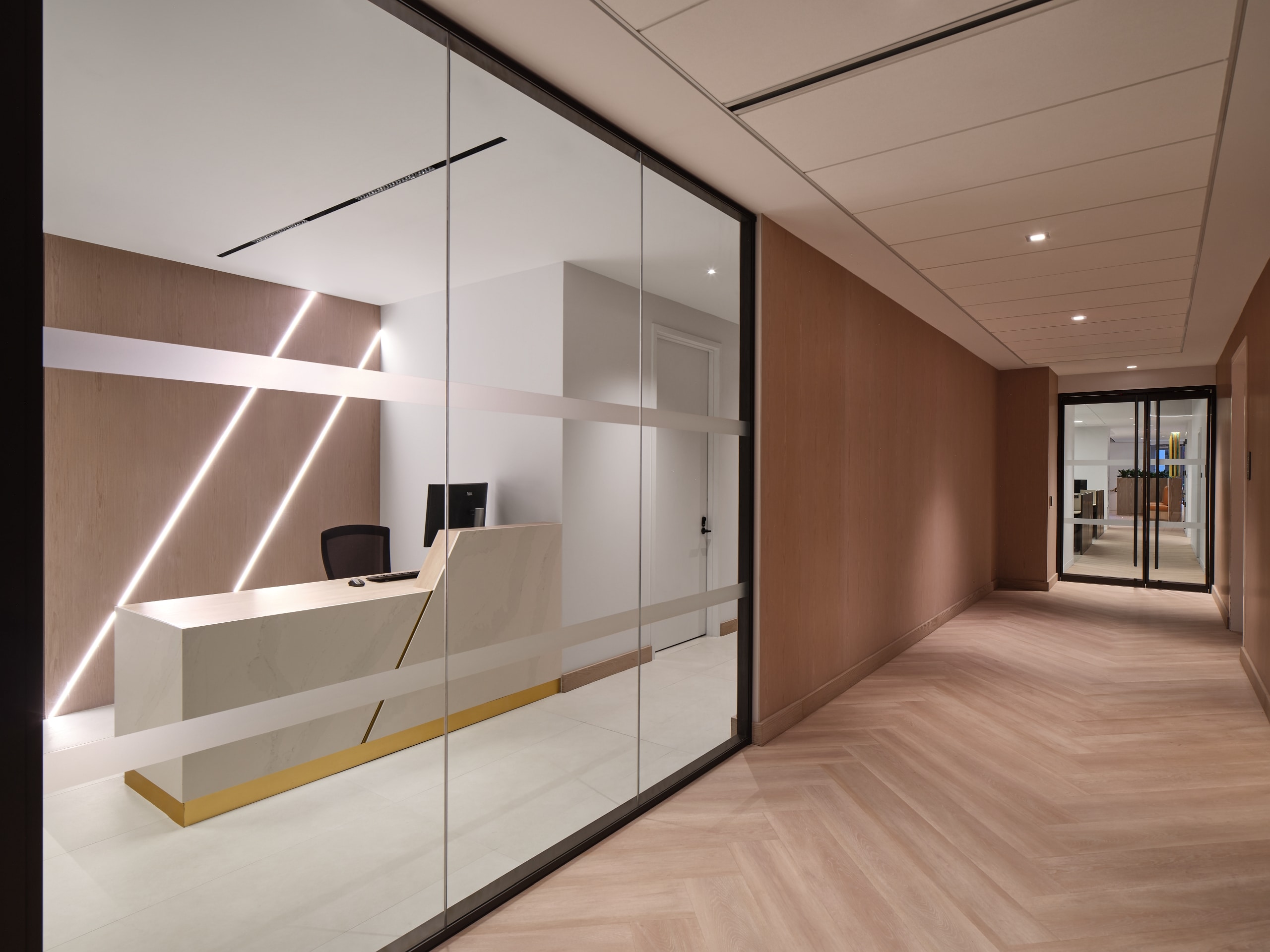 Entryway with glass wall and picot door